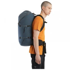Arc'teryx Konseal 40 - Climbing Backpack -Camping Equipment Store arcteryx konseal 40 climbing backpack detail 8