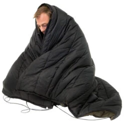 Carinthia HUQ 180 -Camping Equipment Store carinthia huq 180 detail 4