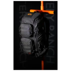 Mystery Ranch Blitz 30 - Walking Backpack -Camping Equipment Store mystery ranch blitz 30 walking backpack detail 4