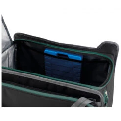 Outwell Cormorant - Coolbox -Camping Equipment Store outwell cormorant coolbox detail 4