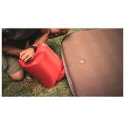 Robens Pump Sack 25L -Camping Equipment Store robens pump sack 25l detail 4